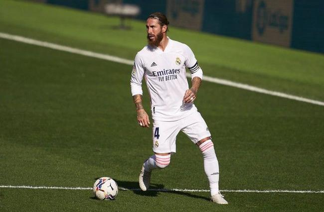 Sergio Ramos erzielt das 100. Tor von Real Madrid in der dritten Runde der UEFA Champions League